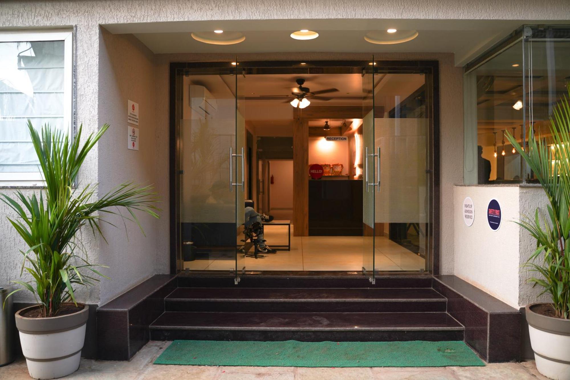 Ariena By Spree Hotels Goa Morjim Eksteriør billede